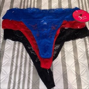 ⭐️🌴New Spree Thongs (2)